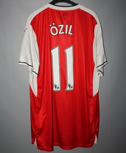 ozil arsenal jersey