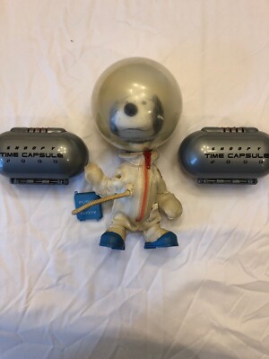 vintage 1969 snoopy astronaut doll