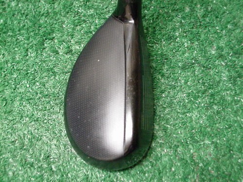 Taylor Made Sim 2 Rescue 19.5 degree 3 Hybrid Mitsubishi Tensei Av 80 Stiff - Picture 3 of 4