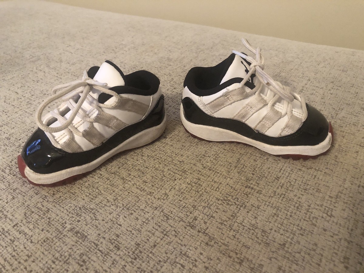 Nike Air Jordan 11 Retro Low Concord Bred Toddler Shoes 505836-160