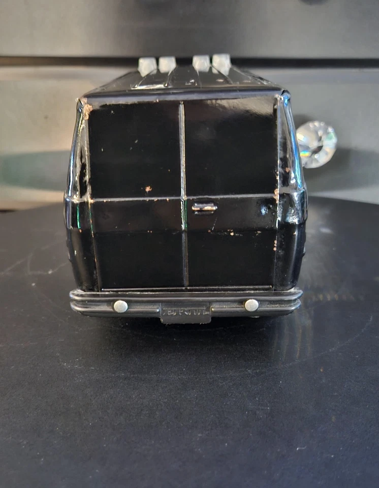 1983 A-TEAM Van ERTL Vintage 1:18 Scale Metal Sliding Door 11" Missing Driver - Image 4 of 4