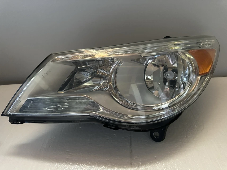 ¡Juego completo de 2 faros originales Volkswagen Routan 2012! Foto 3 de 4