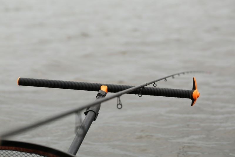 Guru Reaper XL Front Feeder Rod Rest Coarse Carp Fishing Rod Rest Head - Image 5