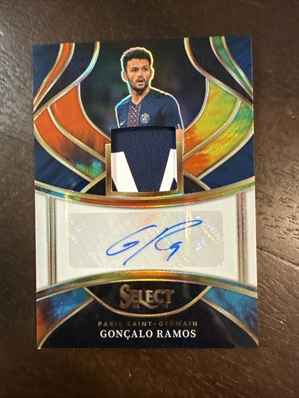 Panini Select Ligue 1 2025-26 Gonçalo Ramos PSG Auto Patch Prizm Tie-Dye 13/25