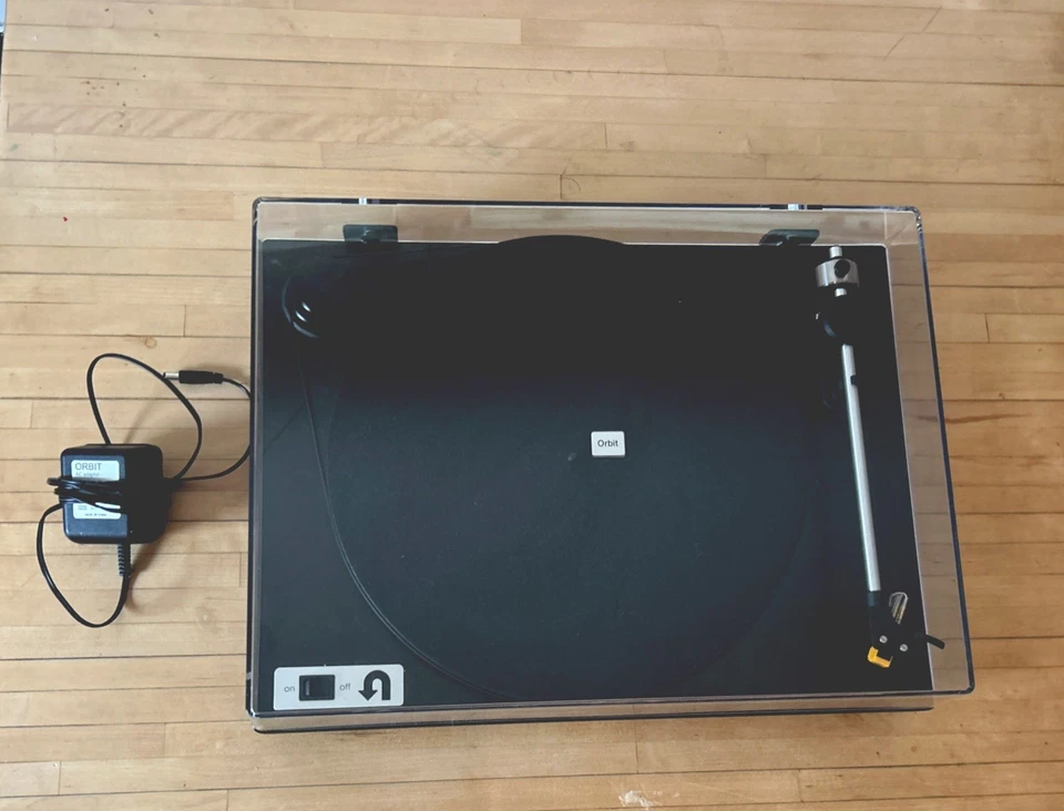 U-Turn Audio Orbit Turntable Basic, Black. Good Used Conditod - Image 2 of 4
