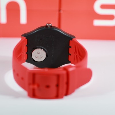 NEw LImited Swiss MAde SWATCH SO32B401 ROUGE & NOIR Black  display picture 3