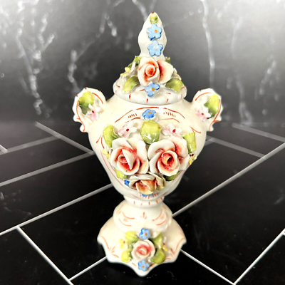 R.CAPODIMONTE　イタリア製 多色陶器　浮彫り　花瓶 R.CAPODIMONTE イタリア製 多色陶器 浮彫り 花瓶