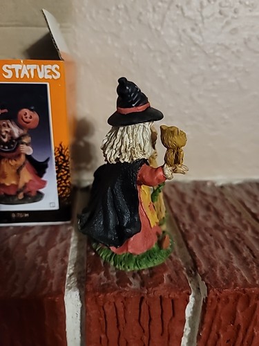 KURT S. ADLER Figurine Witch Halloween 3.75" Tall Halloween World - Picture 3 of 11