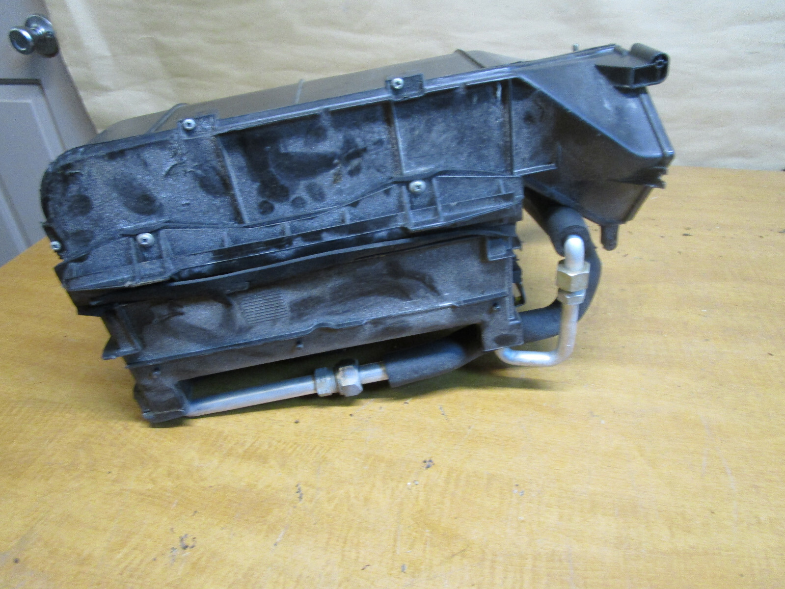 Maserati 4200 Spyder - AC Box Assy - P/N 67707900