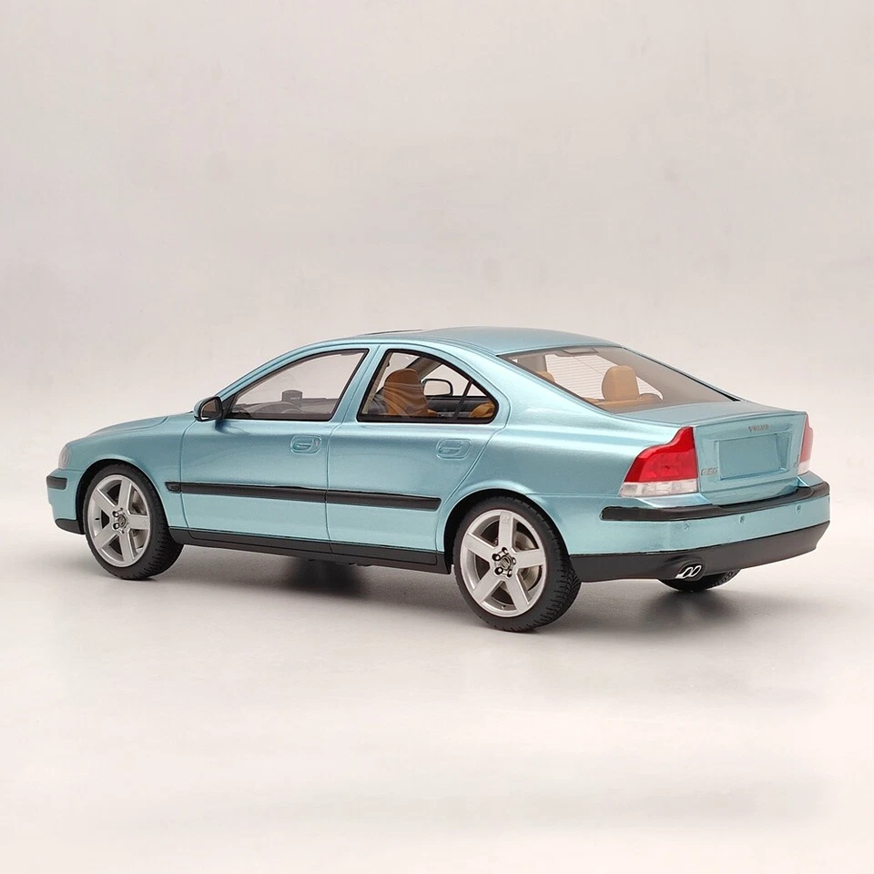 DNA Collectibles 1:18 Volvo S60 R 2003 DNA000104 резиновая модель автомобиля ограниченное издание зеленый - Изображение 3 из 4