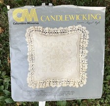 1983 CANDLEWICKING 14" Pillow Kit Columbia Minerva Almost finished Americana