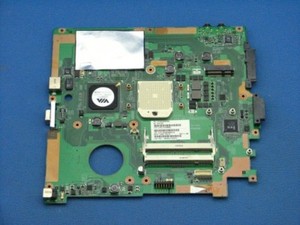 Mainboard 100% Funktion , geprüft  Amilo La1703 Notebook 10066320-36834