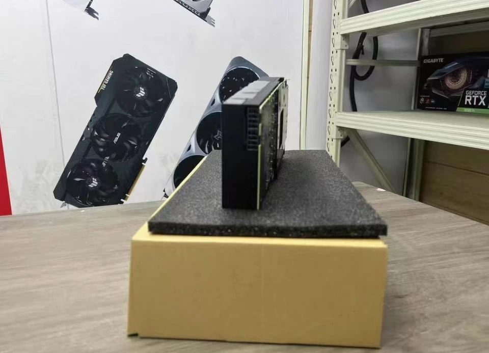 NVIDIA GeForce RTX 3090 24GB GDDR6X 2SLOT Turbo GPU Graphics Card- - Image 2 of 4