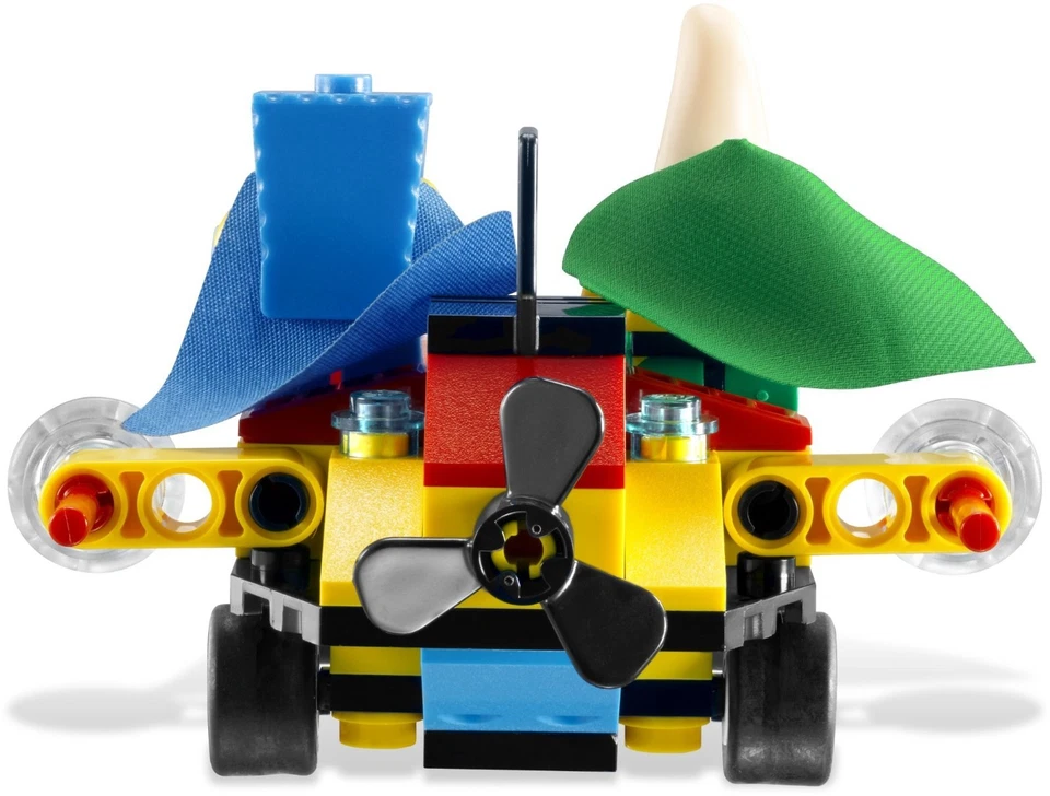 LEGO Nickelodeon SpongeBob Squarepants HEROIC HEROES of the DEEP 3815 Set SEALED - Image 4 of 4