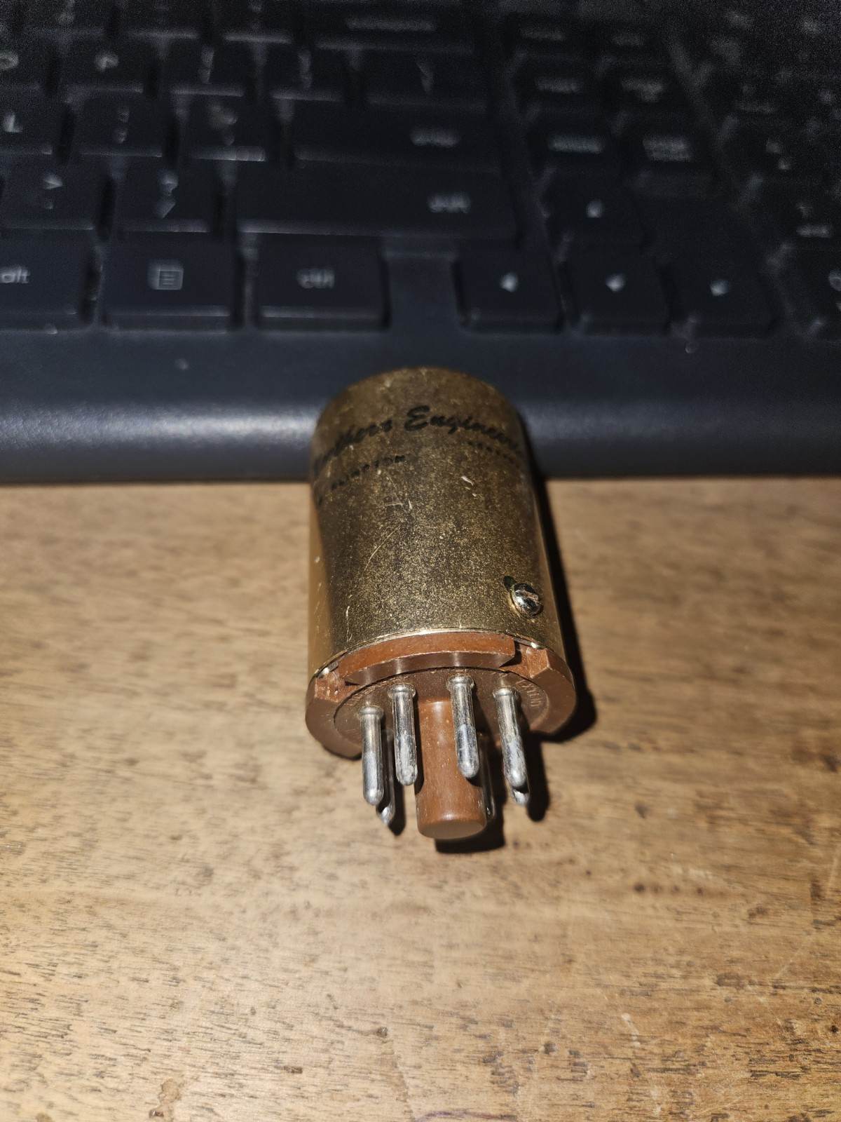 VINTAGE USED Northern Engineering Laboratories CrystaL NE-62 CR-36/U 12.000 M C