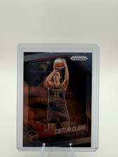 2025 Panini WNBA Prizm WNBA CAITLIN CLARK #22 Base Card FEVER