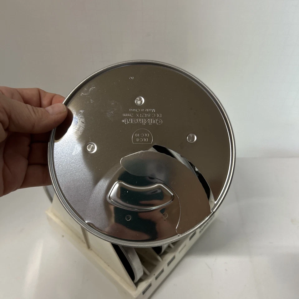 Cuisinart DLC-8 Food Processor Disc Blade Set of 7 Blades Holder - Image 4 of 4