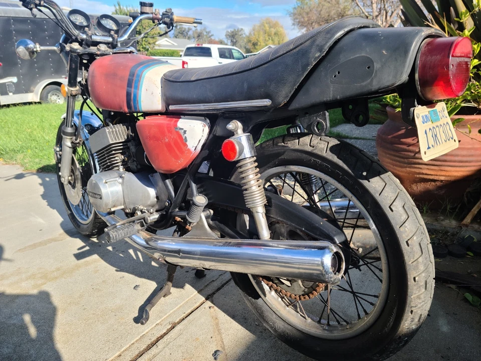 1975 Kawasaki S3A 400  - Изображение 2 из 4