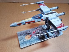 x-wing fighter 1:72 mit Base unbechädigtes Vitrinenmodell