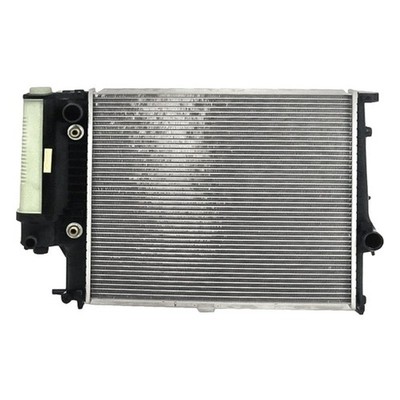 Engine Coolant Radiator For BMW 525i 1989-1995 17111468469