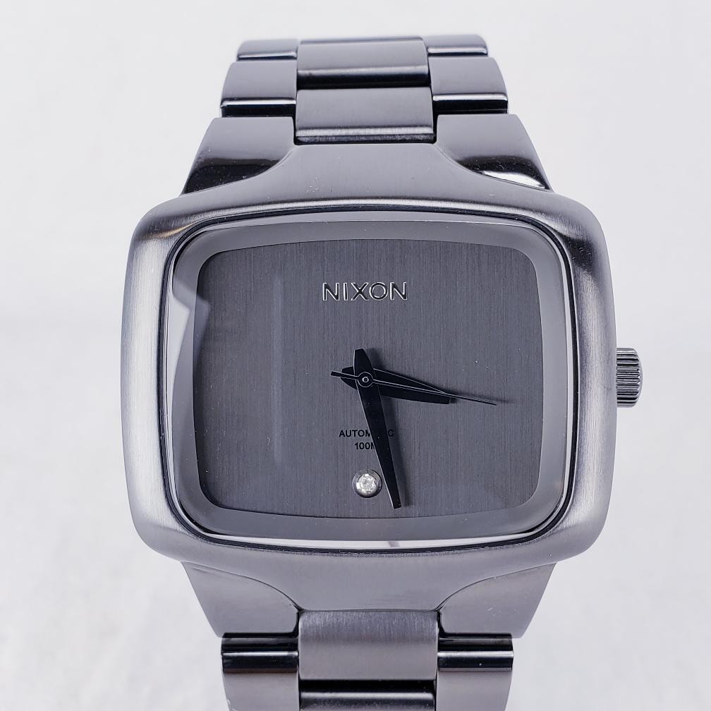 NIXON THE RANGER 100M ステンレススチール NIXON The Player XL Gent's Watch Automatic 44mm 100m Gunmetal