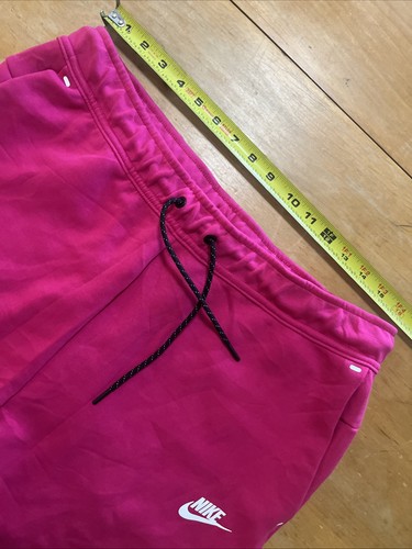 NWOT NIKE SIZE L MENS TECH Bright PINK SHORTS Zipper & Slash Pockets White Logo - Picture 9 of 11