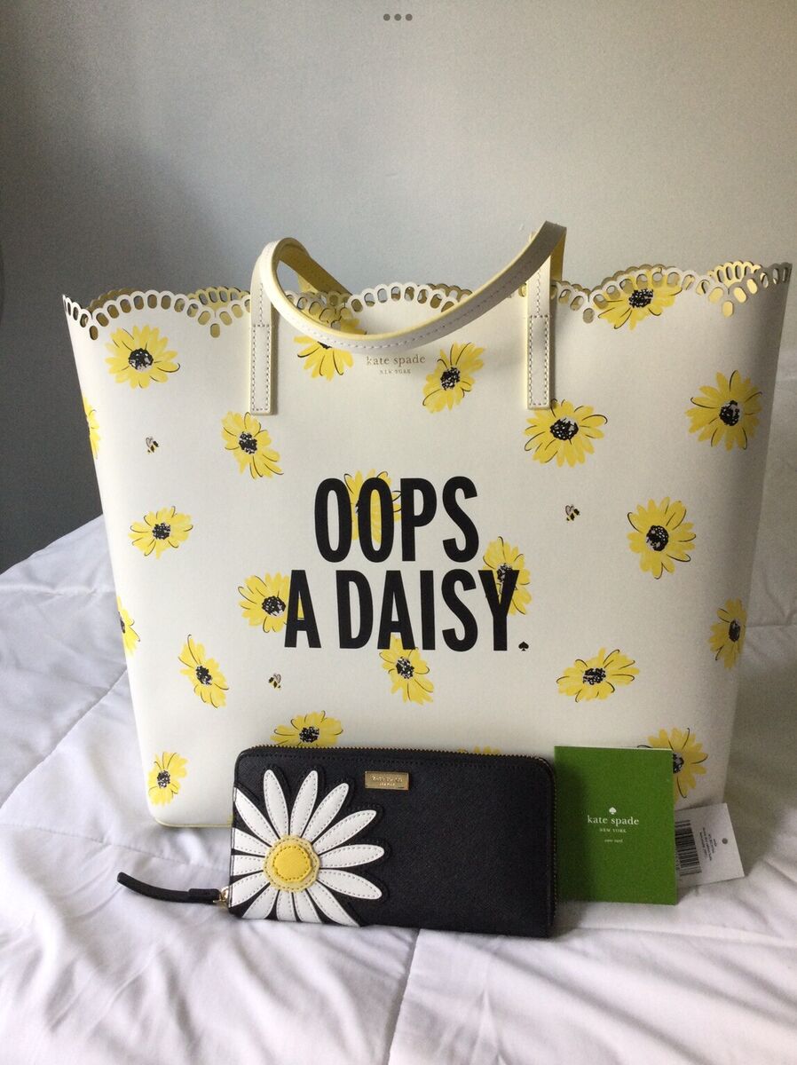 Kate Spade Oops A Daisy Down The Rabbit Hole Scalloped Len Kate Spade Oops A Daisy Down The Rabbit Hole Scalloped Len