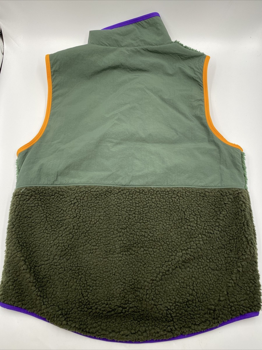 nike heritage essentials sherpa vest