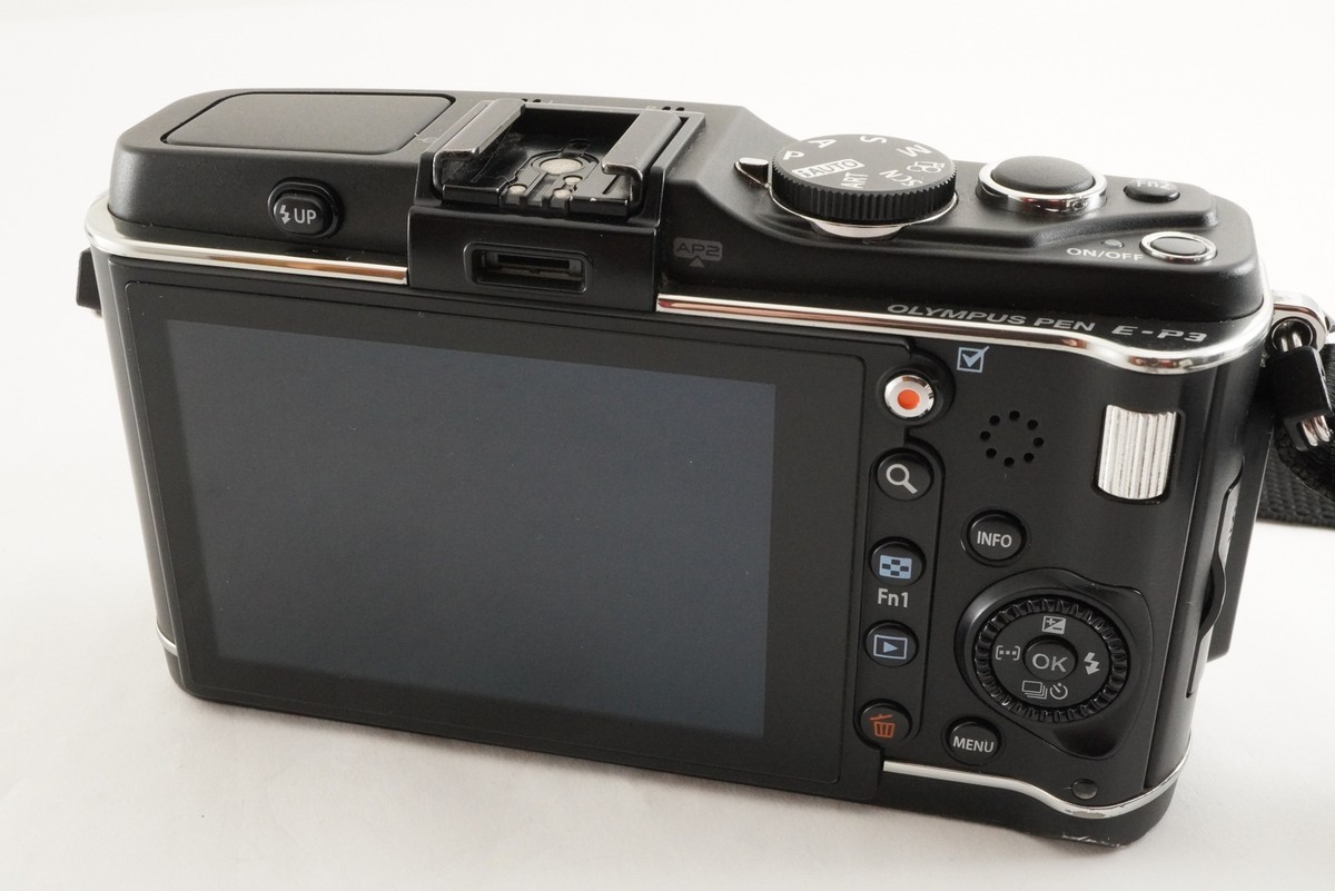 10,378 Shots] OLYMPUS PEN E-P3 Black + M.ZUIKO 14-42mm +40-150