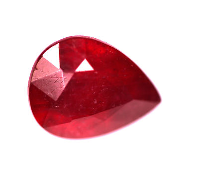 Pierre Rubis Traité De Madagascar - 1,49 Carats - Coupe Ovale - Couleur Rouge Vif - Clarté SI1 - Neuf Sans Emballage