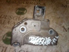 Support moteur Renault MEGANE