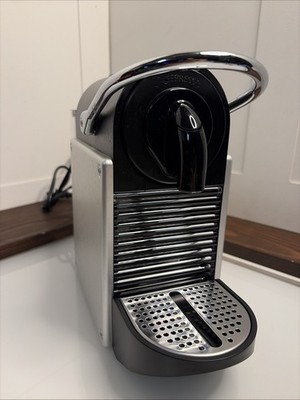 Nespresso DeLonghi EN124S Pixie Espresso Machine Black Silver Tested