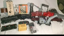 VTG Marx Train Lot W/O-Gauge 666 Steam Engine, Cars, & More W/Lionel 43 Pc Track