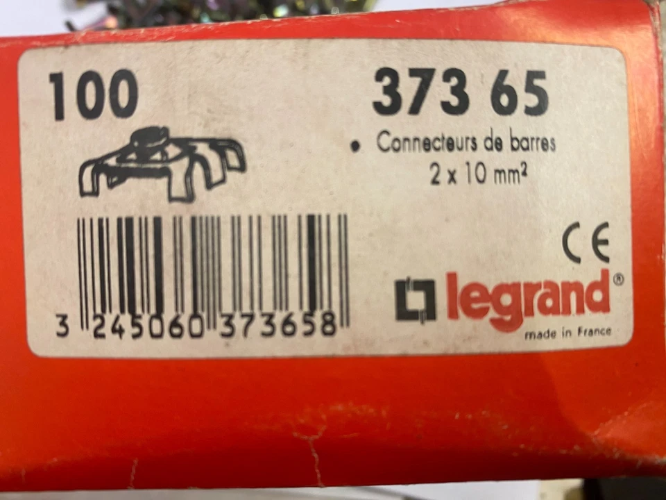 Legrand 37365 Connectors Clamp Bus Bar  10mm With Screws 43 off - Image 2 of 2