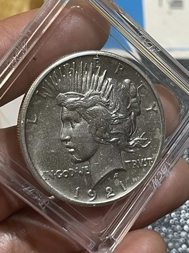 1921 Peace Dollar $1 Silver US Coin Circulated Business Strike Uncertified
