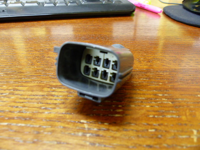YAZAKI 7282-5684-10 Qty of 25 per Lot Connector | eBay