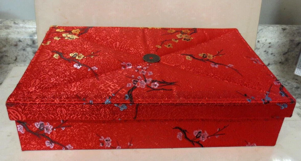 LUCKY BRAND LUCKY NUMBER 6 EAU DE PARFUM SPRAY, LECHE CORPORAL, GEL DE DUCHA Foto 3 de 4