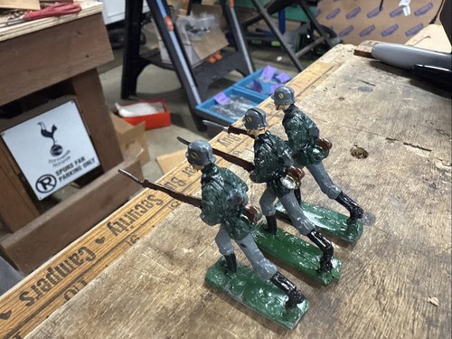 SAE Vintage 54mm German Infantry Soldiers Advancing Slope Union Of S.Africa X3 - Picture 9 of 19