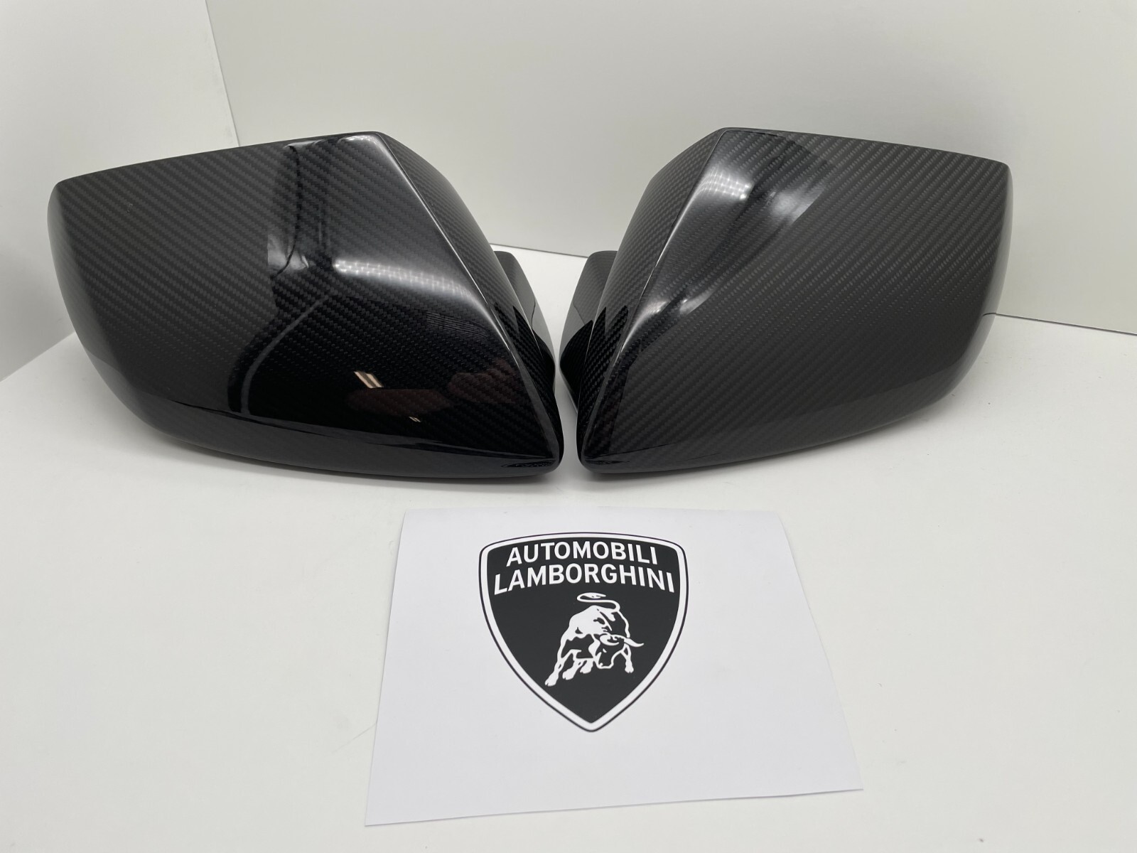 Lamborghini Huracan Mirror covers Set P/N 4T0898820J