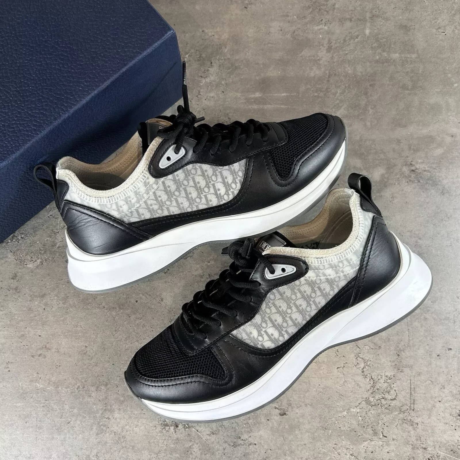 Dior B25