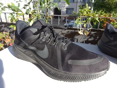 NIKE DA1105-002 Quest 4 Herren Laufschuhe Sneaker Schwarz Gr.49,5(UK14) Neuw