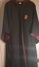 Universal Studios Authentic Harry Potter Cloak Robe Gryffindor XXS Adult