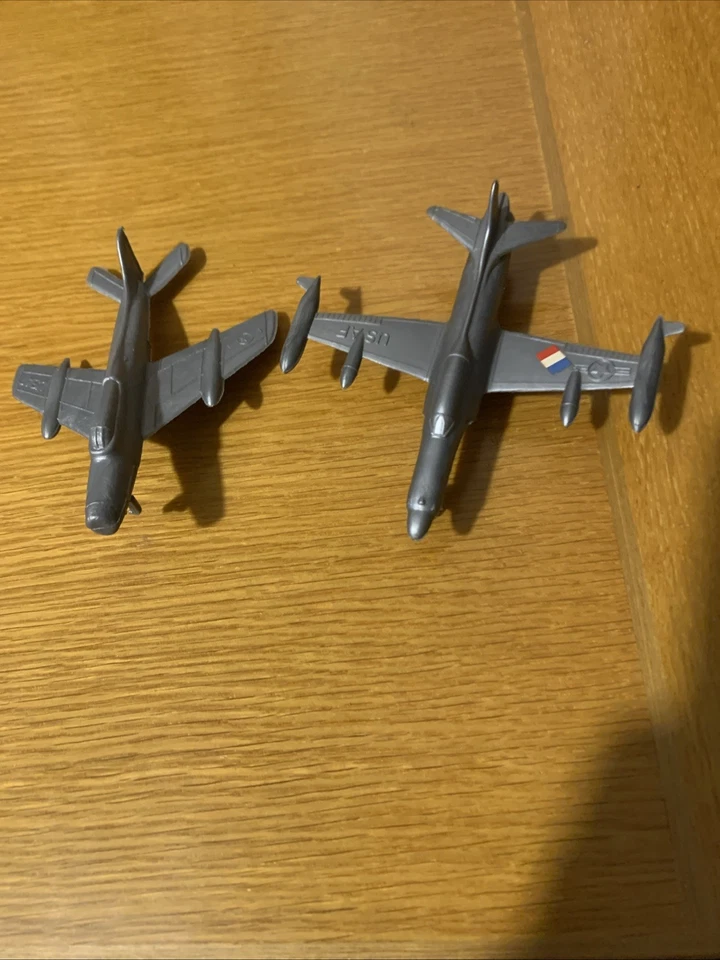 Lotto Di 6 Aerei In Plastica Vintage Anni 60, Germany - Immagine 2 di 4