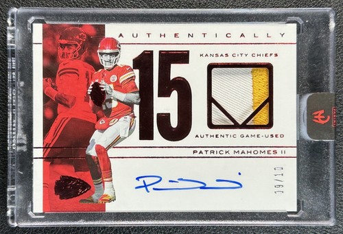 PATRICK PAT MAHOMES II 2025 PANINI AUTHENTICALLY GAME USED PATCH AUTO RED 9/10