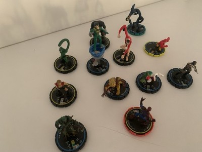 HeroClix 2002 - Konvolut 12-tlg.  Paket 1
