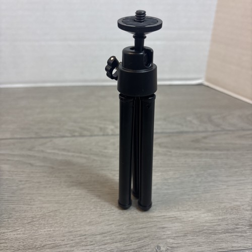 40x60 1600M/9800M Monocular Telescope with Smartphone Adapter, and Tripod - Picture 3 of 6