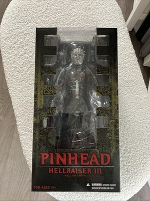 Hellraiser III Pinhead Mezco Toyz 12  Actionfigur Neu & OVP.    OOP!