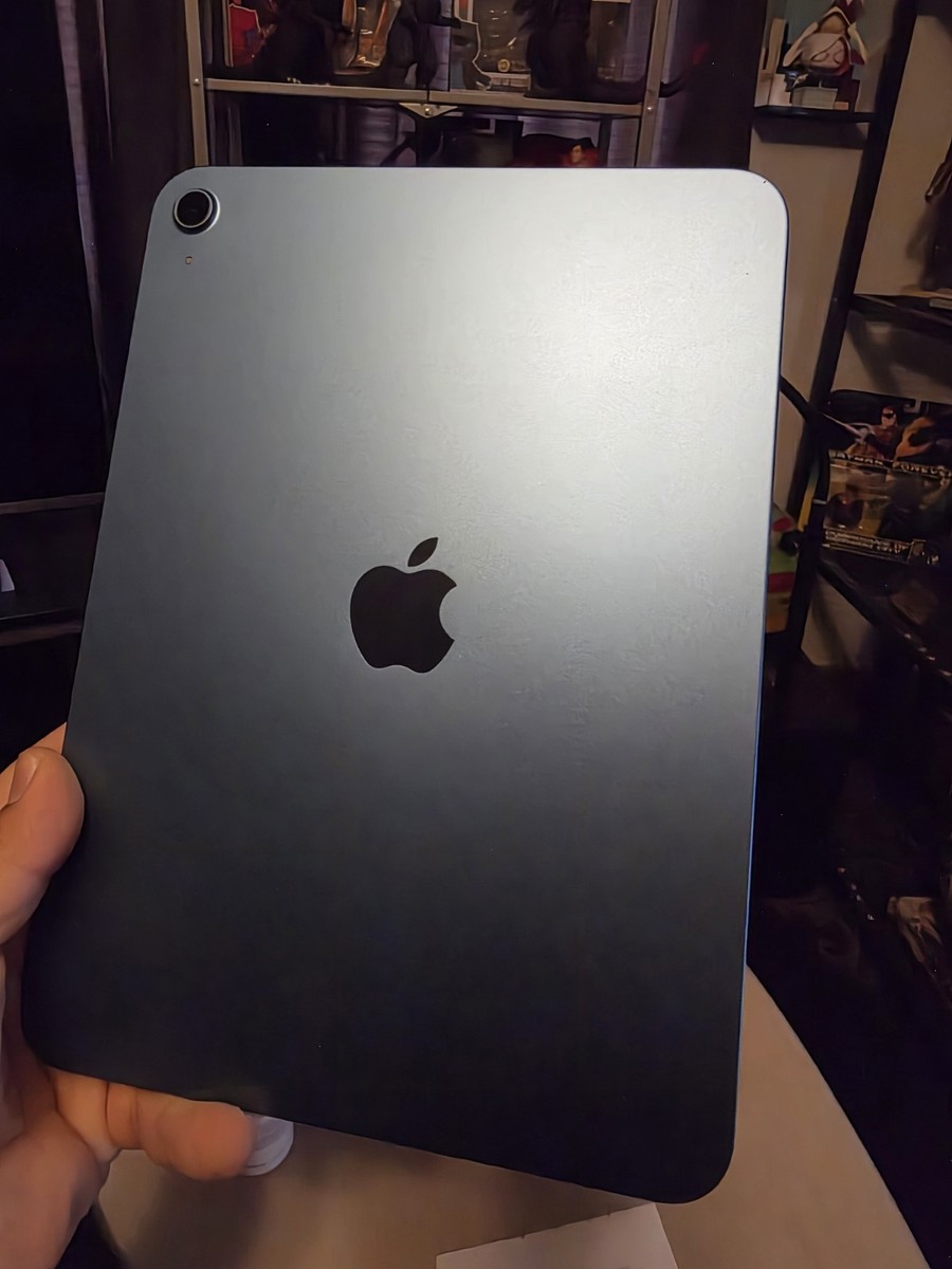 【ジャンク品】Apple iPad A16 128GB Blue A3354 Apple iPad 11th Gen A16 Chip (Wi-Fi, 128GB Memory) - Blue
