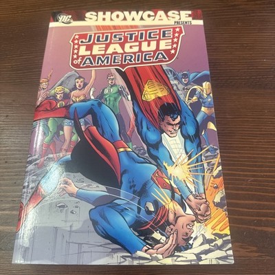 DC comics Showcase Presents: Justice League of America, Vol. 4 - First Printing