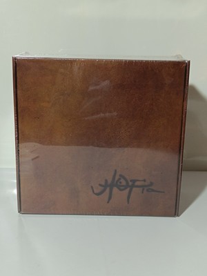Travis Scott Utopia A2 Box Set Pack Brown (A2-XL)